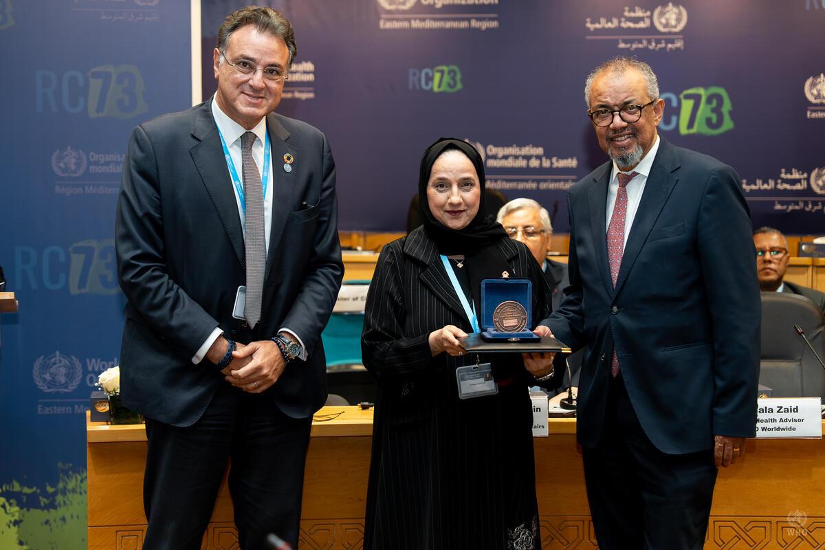 Congratulations to Dr. Fatheya Al-Awadi on Receiving the Kuwait Prize for Control of Diabetes in the Eastern Mediterranean Region